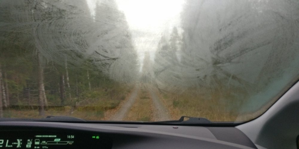 How to keep windshield from fogging without blasting the heat? : r/cars